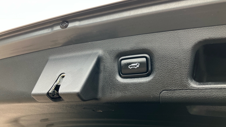 Hyundai SANTA FE 1.6 TGDi Hybrid Ultimate 5dr 4WD Auto Hybrid Estate